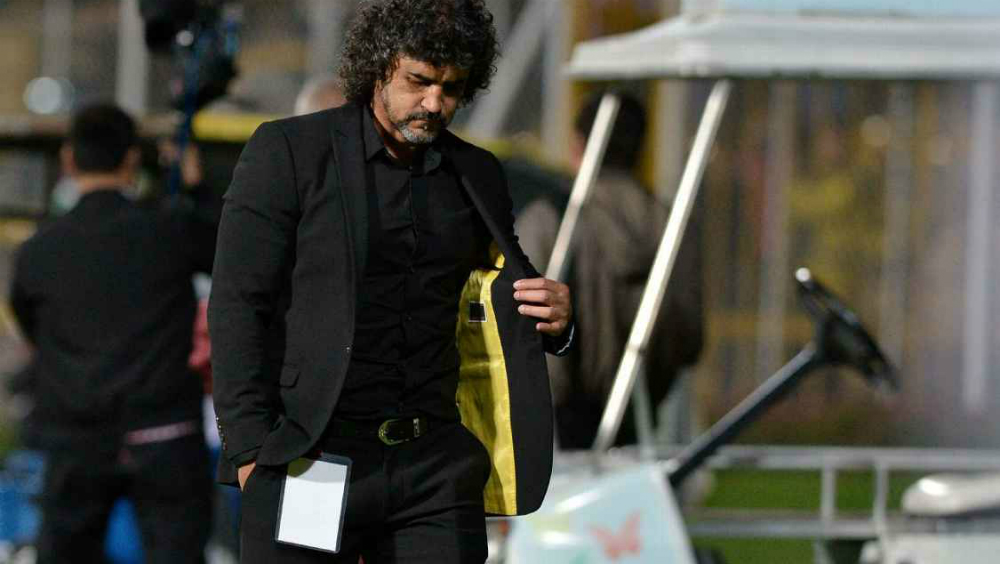 Despiden a entrenador del Libertad de Paraguay en medio de escándalo