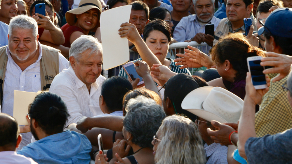 Rescataremos a Pemex y a la CFE: López Obrador