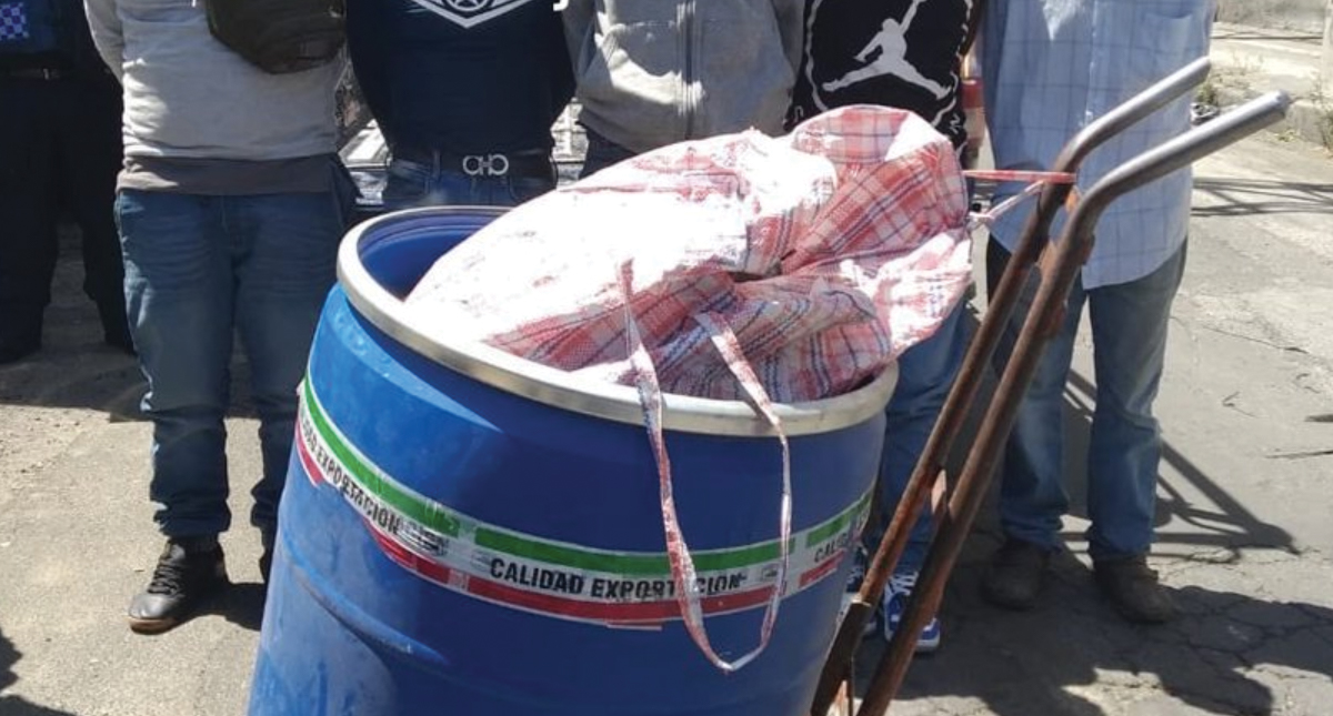 Detienen a cinco que transportaban mariguana dentro de tambo en Tepito Detienen a cinco que transportaban mariguana dentro de tambo en Tepito