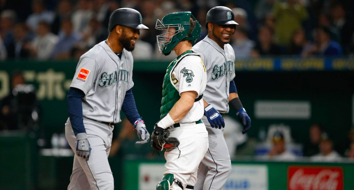 Marineros de Seattle derrotan a Atléticos de Oakland en Japón - marineros-atleticos