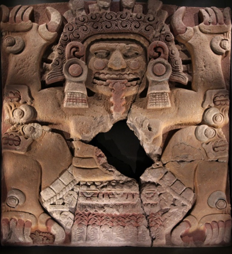 Historia viva: Tlaltecuhtli - monolito-tlaltecuhtli