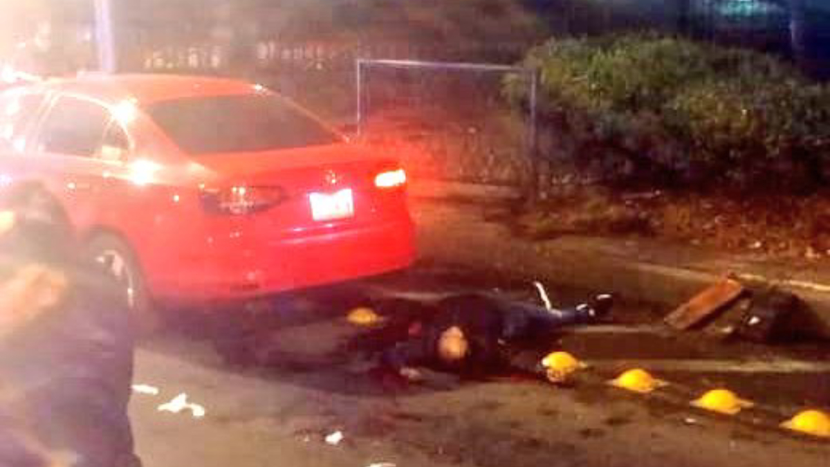Asesinan a dos hombres en Paseo de la Reforma