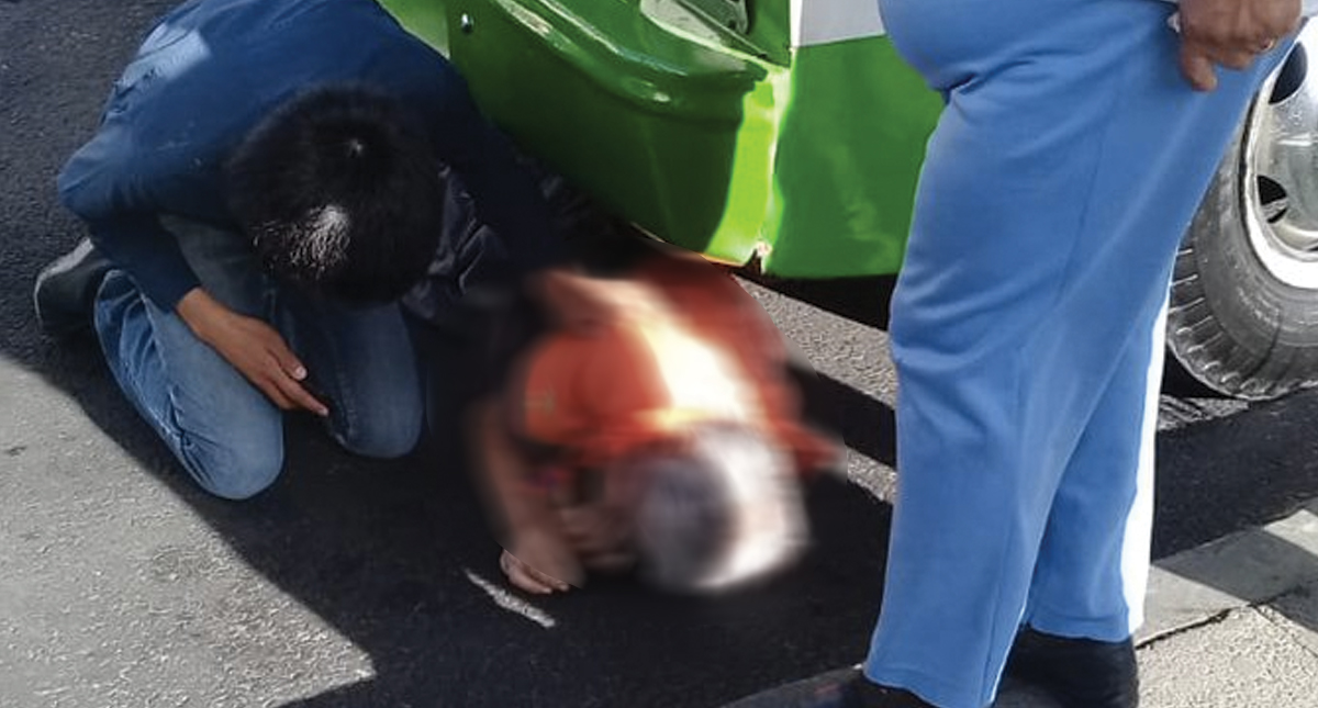 Hombre de la tercera edad muere atropellado por microbús en Avenida Tláhuac