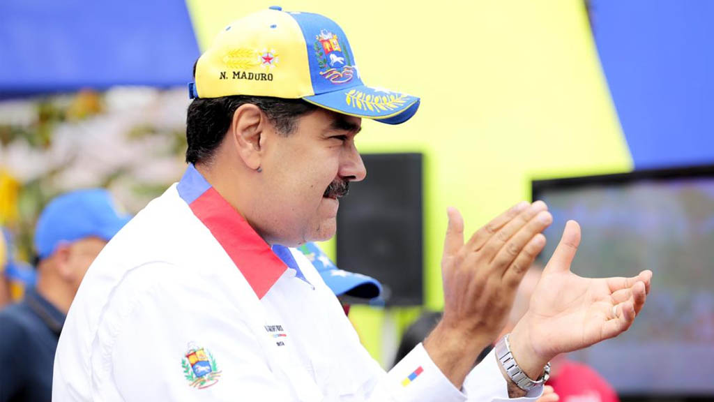 Maduro extiende suspensión de actividades 24 horas en Venezuela
