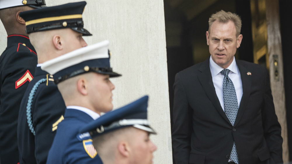 Trump tiene intención de nominar a Shanahan como secretario de Defensa