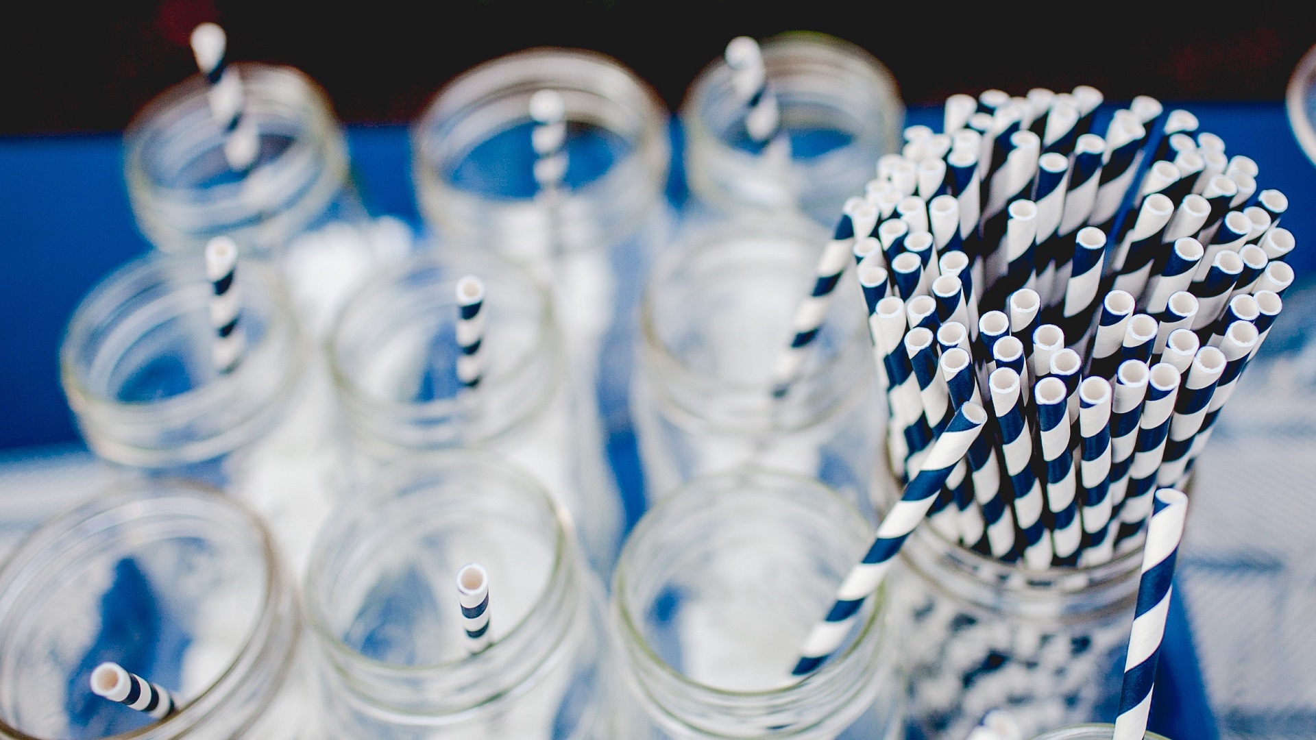 Eurocámara aprueba prohibición de plásticos de un solo uso