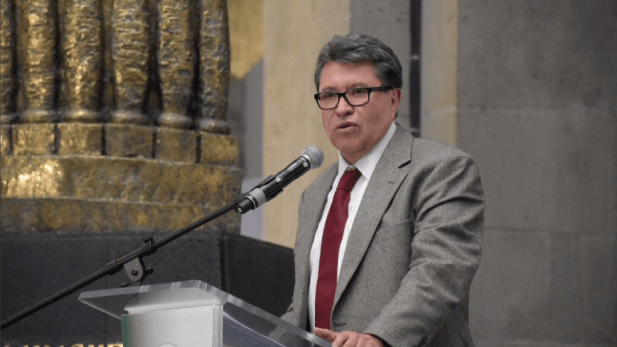 Austeridad y honestidad distinguen al gobierno de AMLO: Monreal