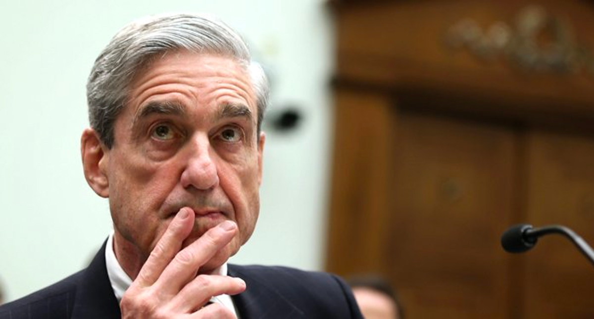 Robert Mueller responde tras conmutación de pena a Roger Stone