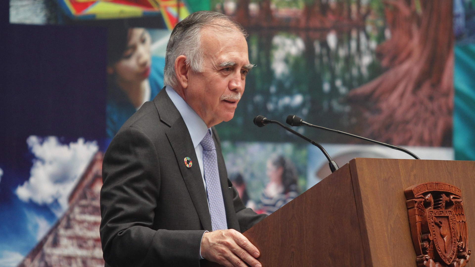 Habrá más recortes a dependencias del Gobierno: Alfonso Romo