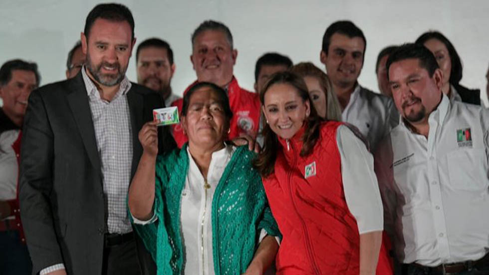 Nuevos dirigentes del PRI serán electos por voto directo - ruiz-massieu-en-la-renovacion-de-militancia-en-zacatecas