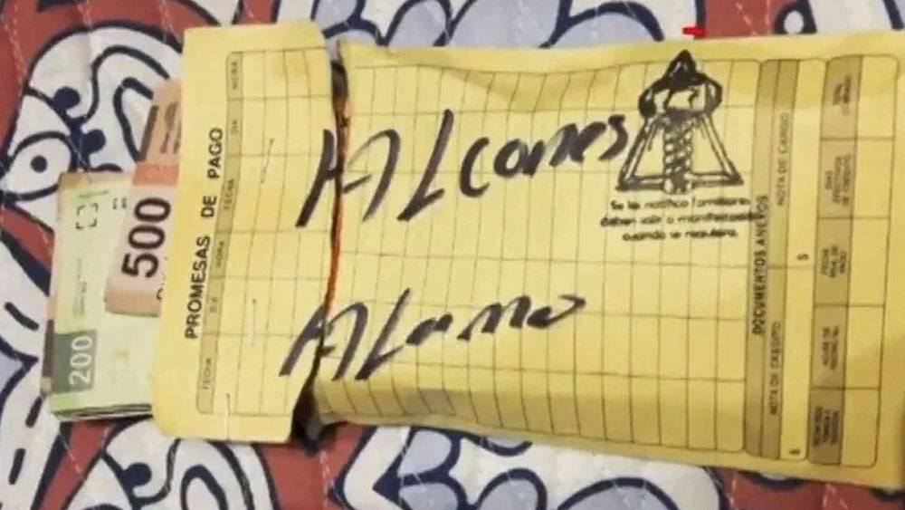 Hallan sobres con pagos para halcones en casa de suegra de ‘El Marro’