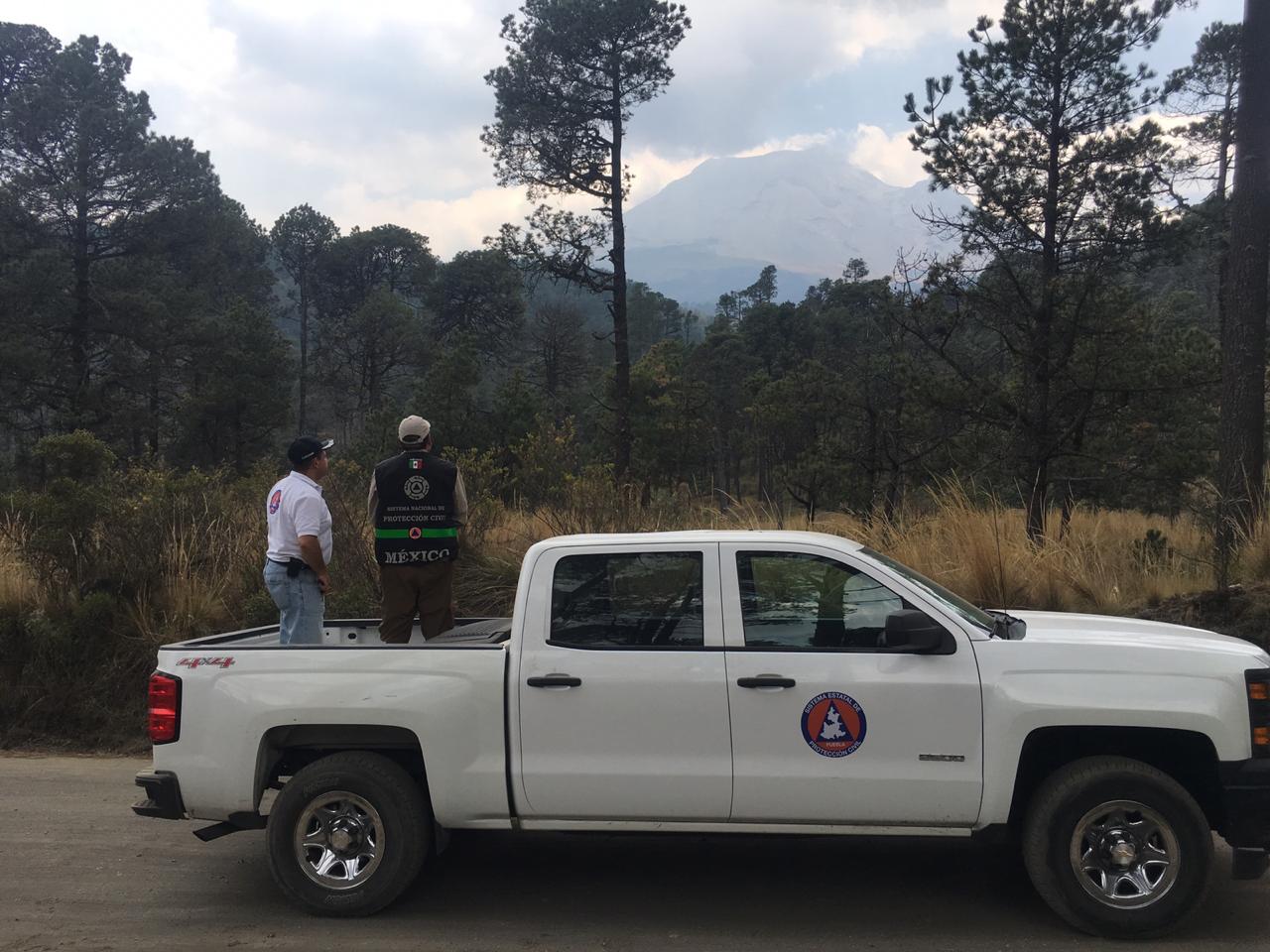 #Video Realizan sobrevuelo en el volcán Popocatépetl - sobrevuelos-volcan3