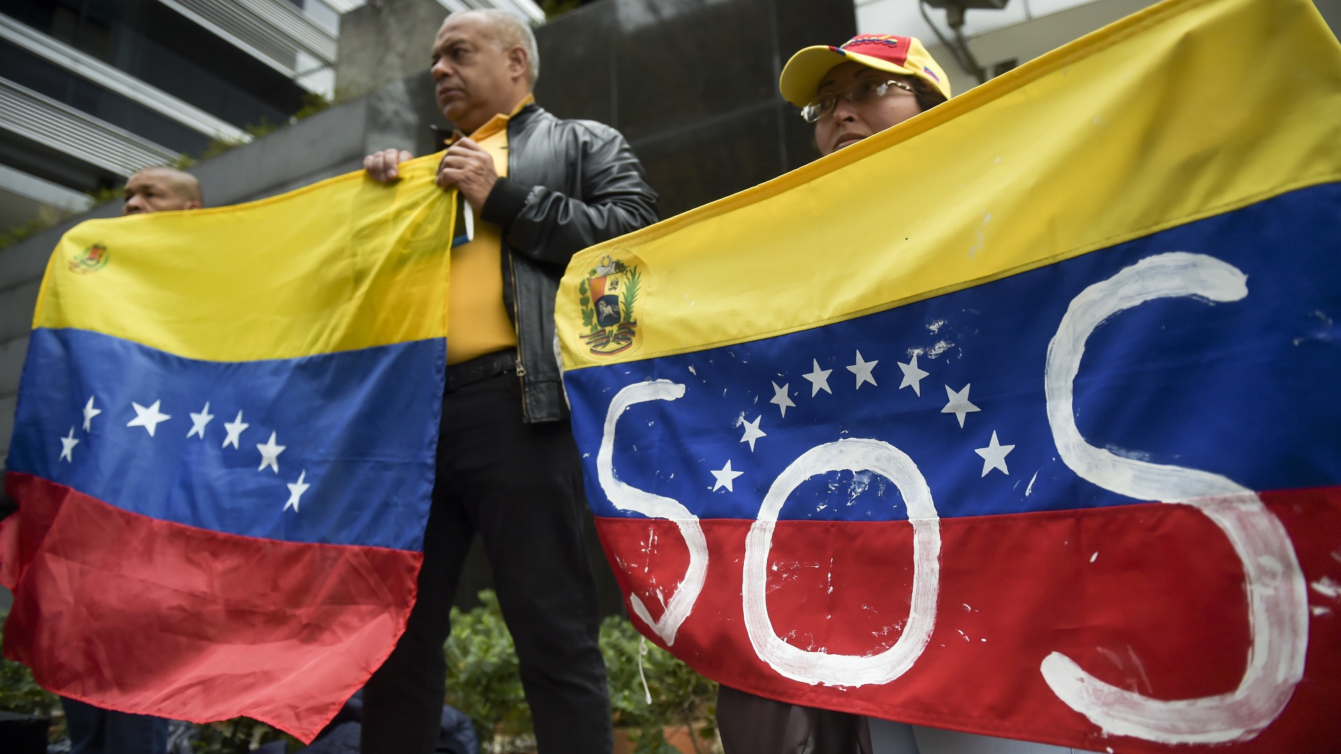 Estiman pérdidas de 875 mdd en Venezuela por apagón