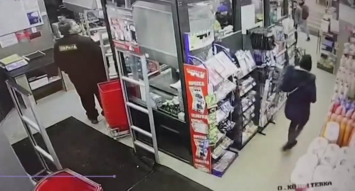#Video Piso de supermercado colapsa con todo y clientes