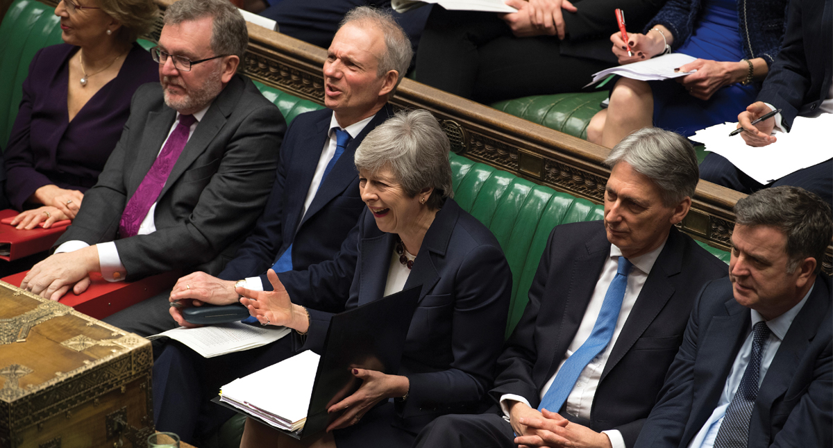 Parlamentarios rechazan todas las propuestas del Brexit