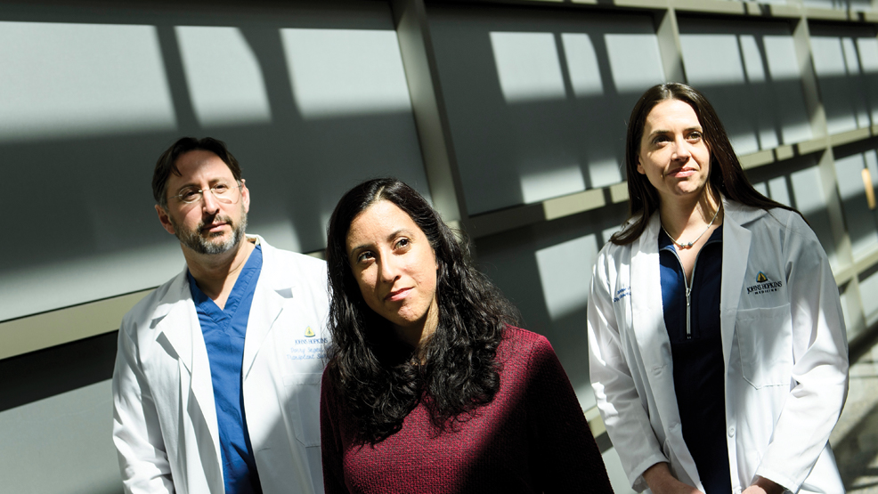 Realizan el primer trasplante de riñón entre pacientes con VIH