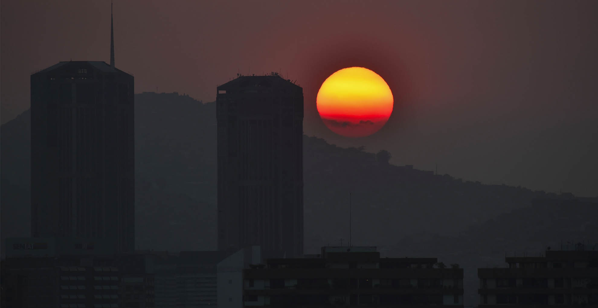 Comienza a recuperarse el servicio eléctrico en Venezuela