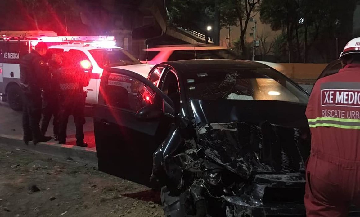 Se registran cuatro volcaduras en la CDMX, una de estas fue una patrulla - volcadura-3