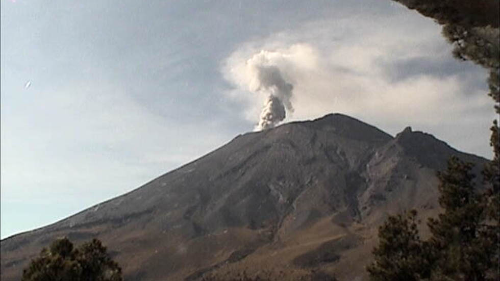 Cenapred pide no acercarse al Popocatépetl tras explosión