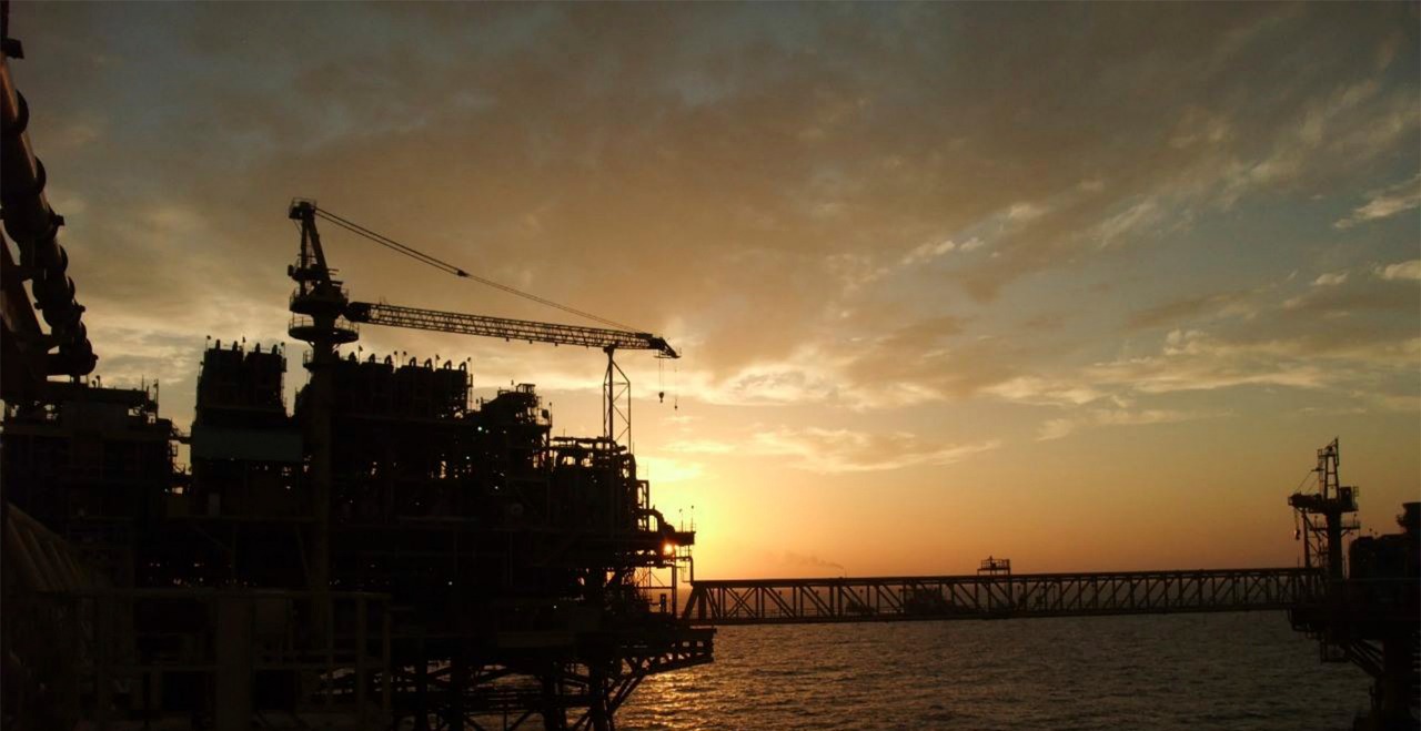 S&P baja la perspectiva de Pemex, de estable a negativa S&P baja la perspectiva de Pemex, de estable a negativa