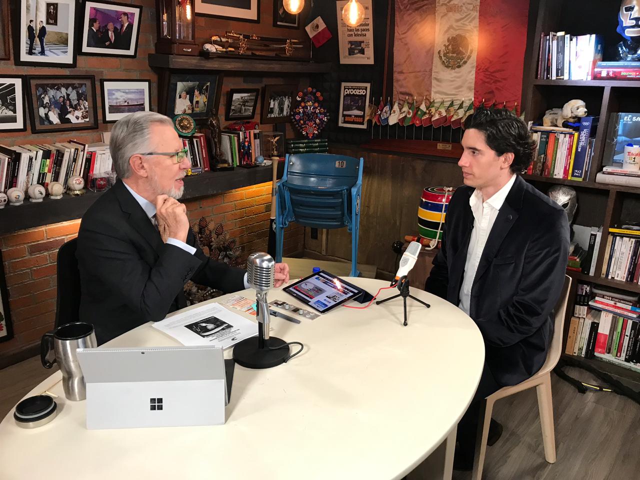 López-Dóriga entrevista a Alex Fernández