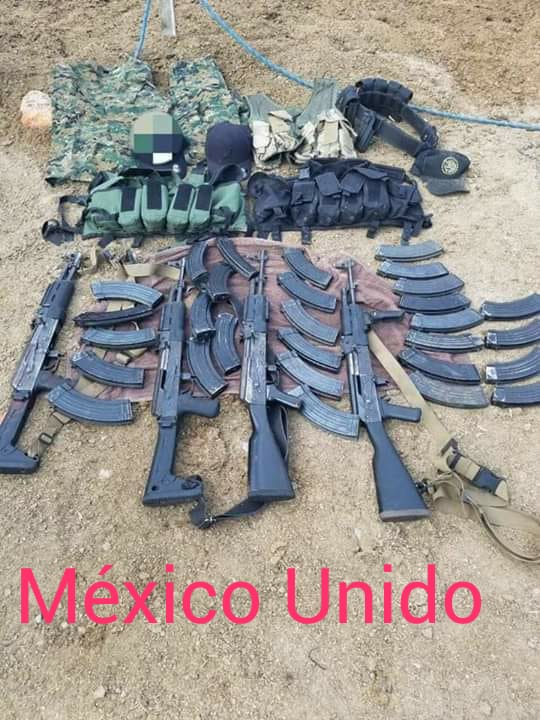 Aseguran un auto, cuatro rifles y cientos de cartuchos en Jalisco - whatsapp-image-2019-03-18-at-10836-pm