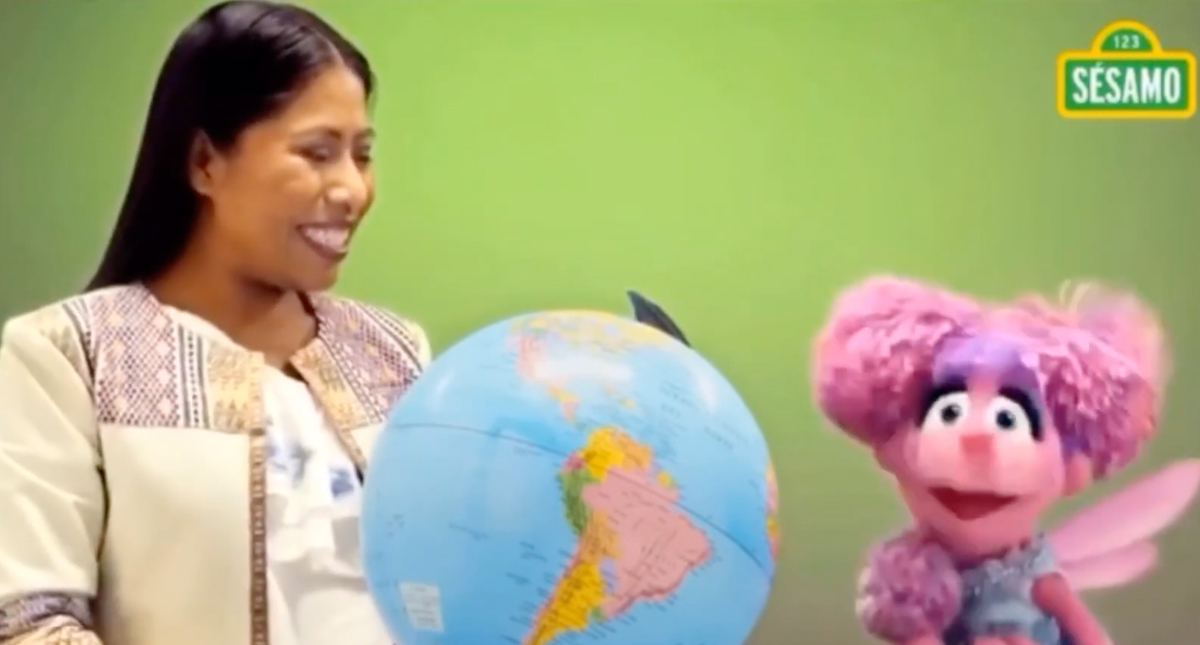 #Video Yalitza Aparicio participa en Plaza Sésamo