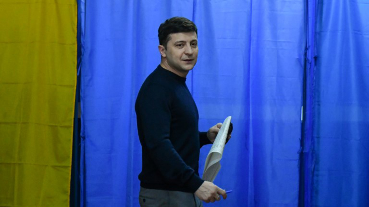 Un actor, el gran favorito en las presidenciales de Ucrania este domingo