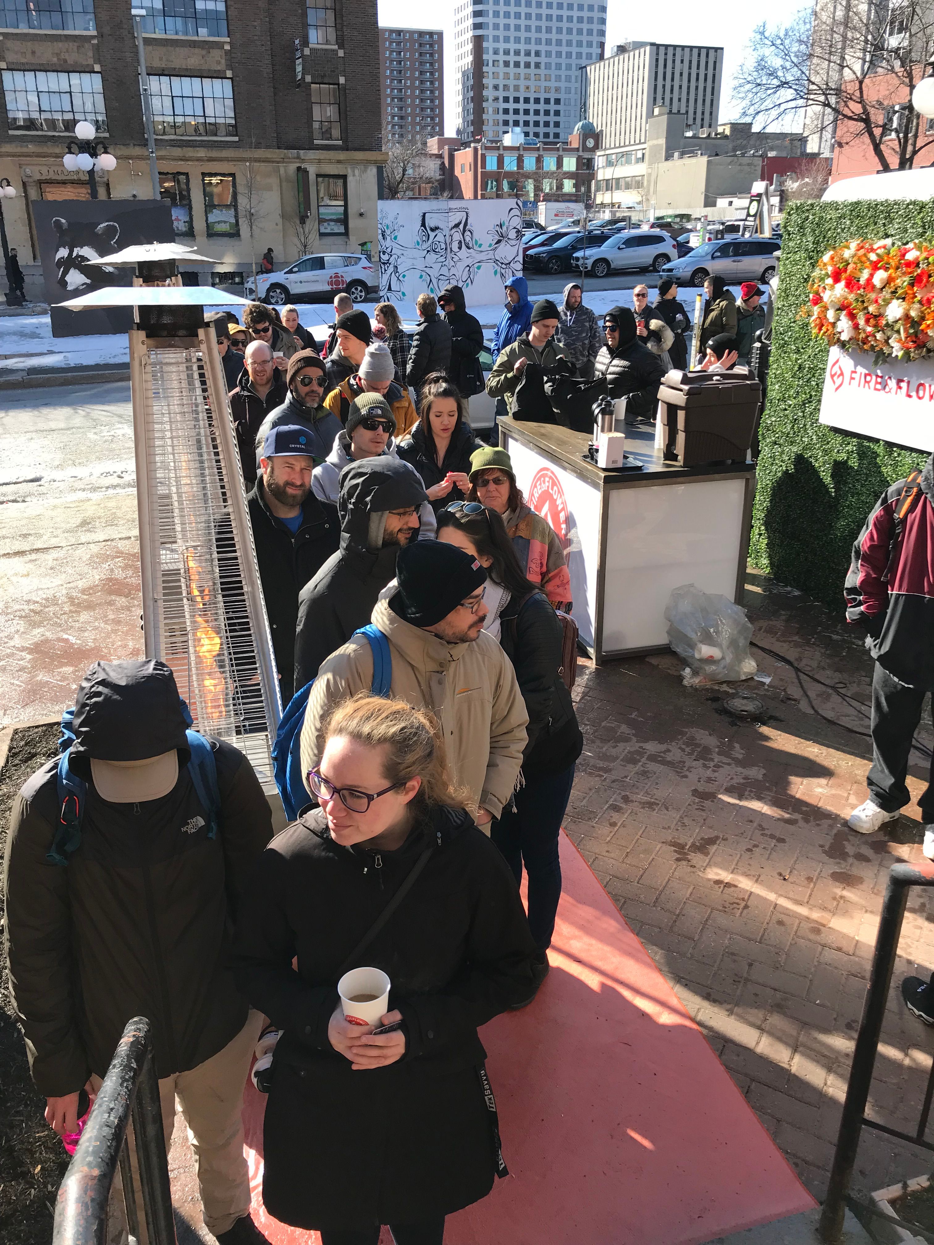 Abren tiendas minoristas de cannabis en Ontario - 000-1fa6x5