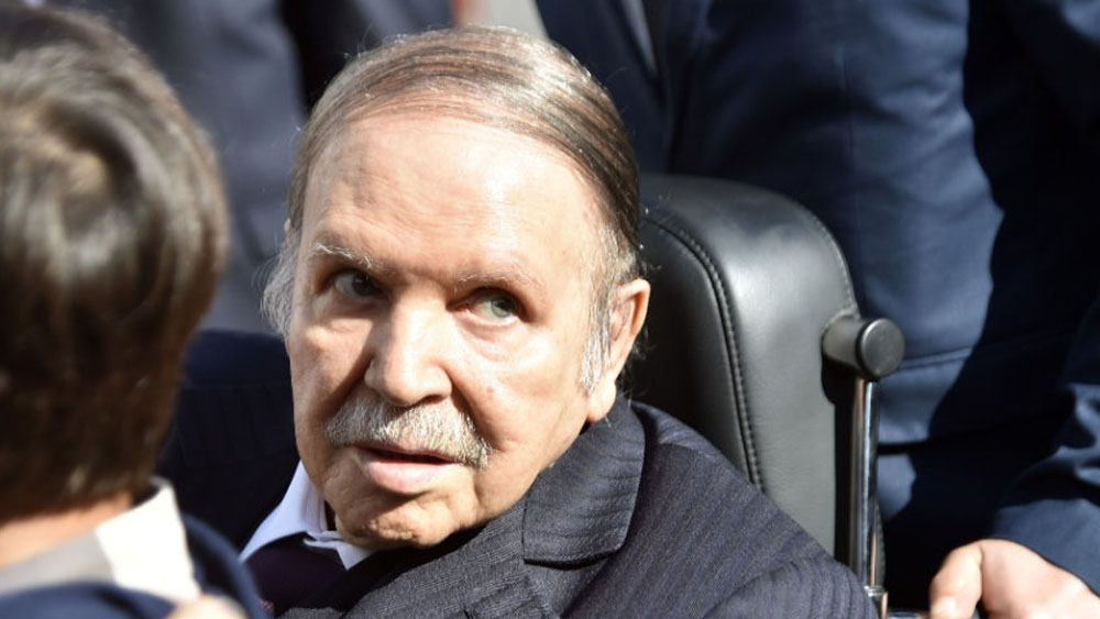 Consejo Constitucional de Argelia acepta dimisión de Abdelaziz Buteflika