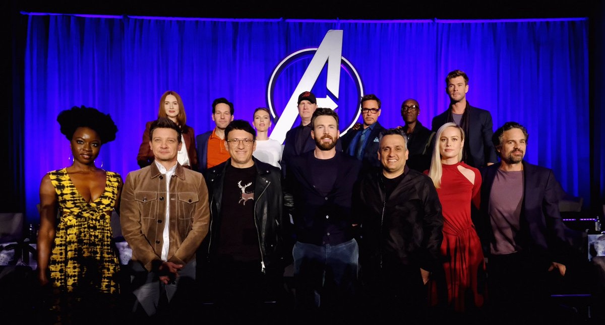 #Video Nuevo tráiler de Avengers: Endgame - actores-de-avengers-endgame-en-la-conferencia-de-prensa-mundial