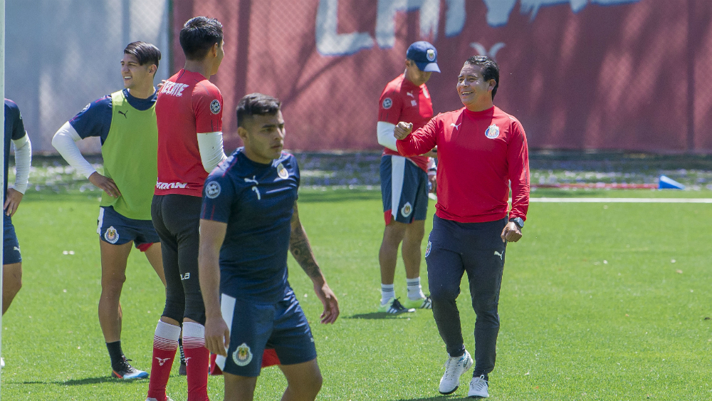 Chivas no debe olvidar problema de descenso: Coyote Chivas no debe olvidar problema de descenso: Coyote