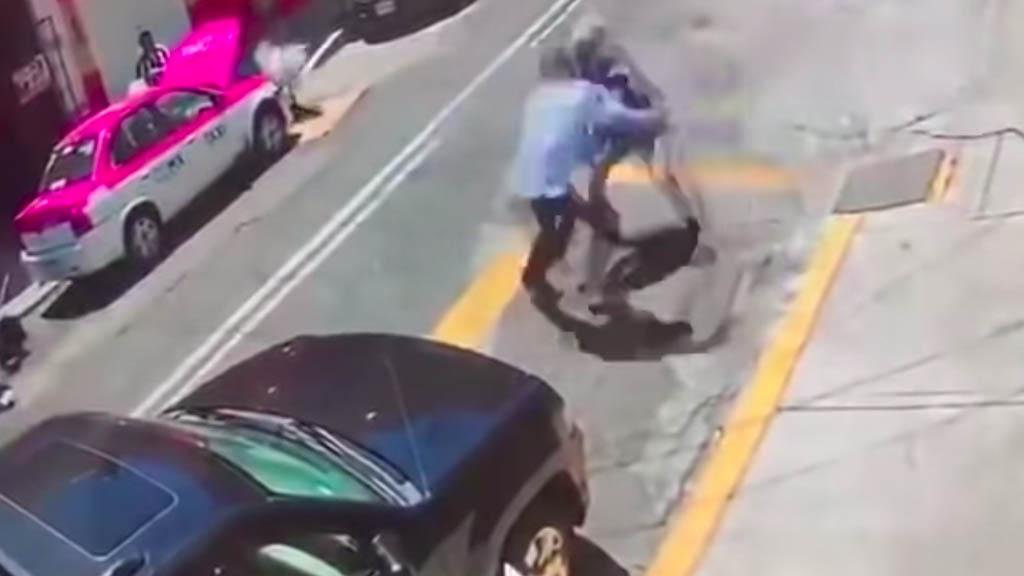 Investigan a policías que custodiaban a cuentahabiente asaltado en CDMX