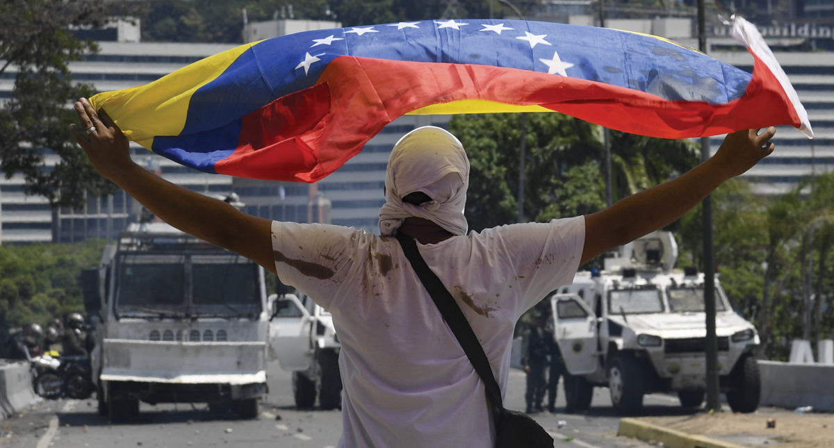 Estamos con la gente de Venezuela y su libertad: Trump