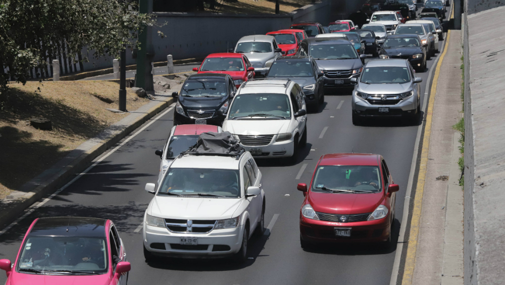 Tarjeta de circulación y licencia se podrán renovar vía digital