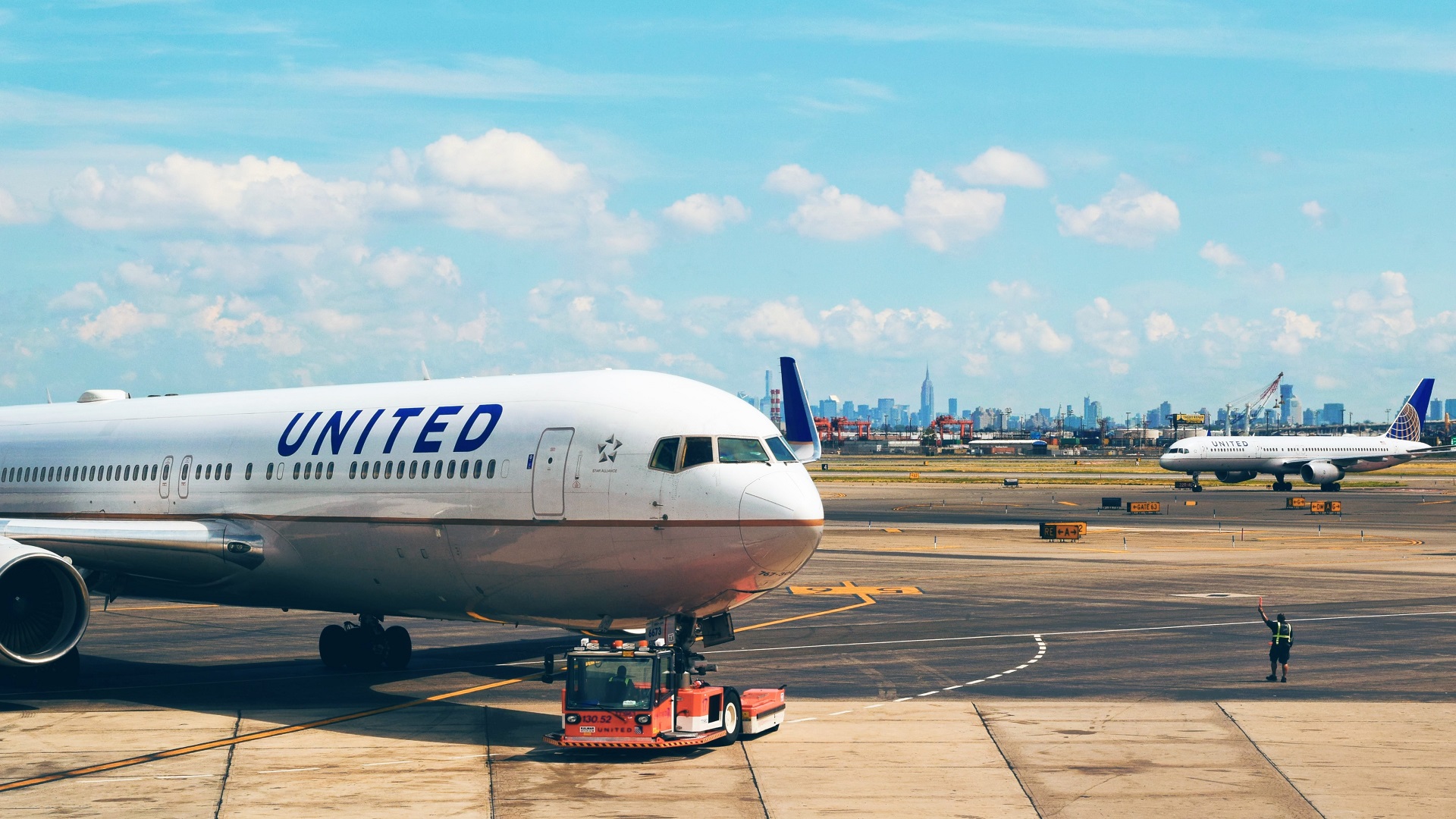 Empleada de United Airlines insulta a mujer negra llamándola 'mono' - avion-de-united-airlines