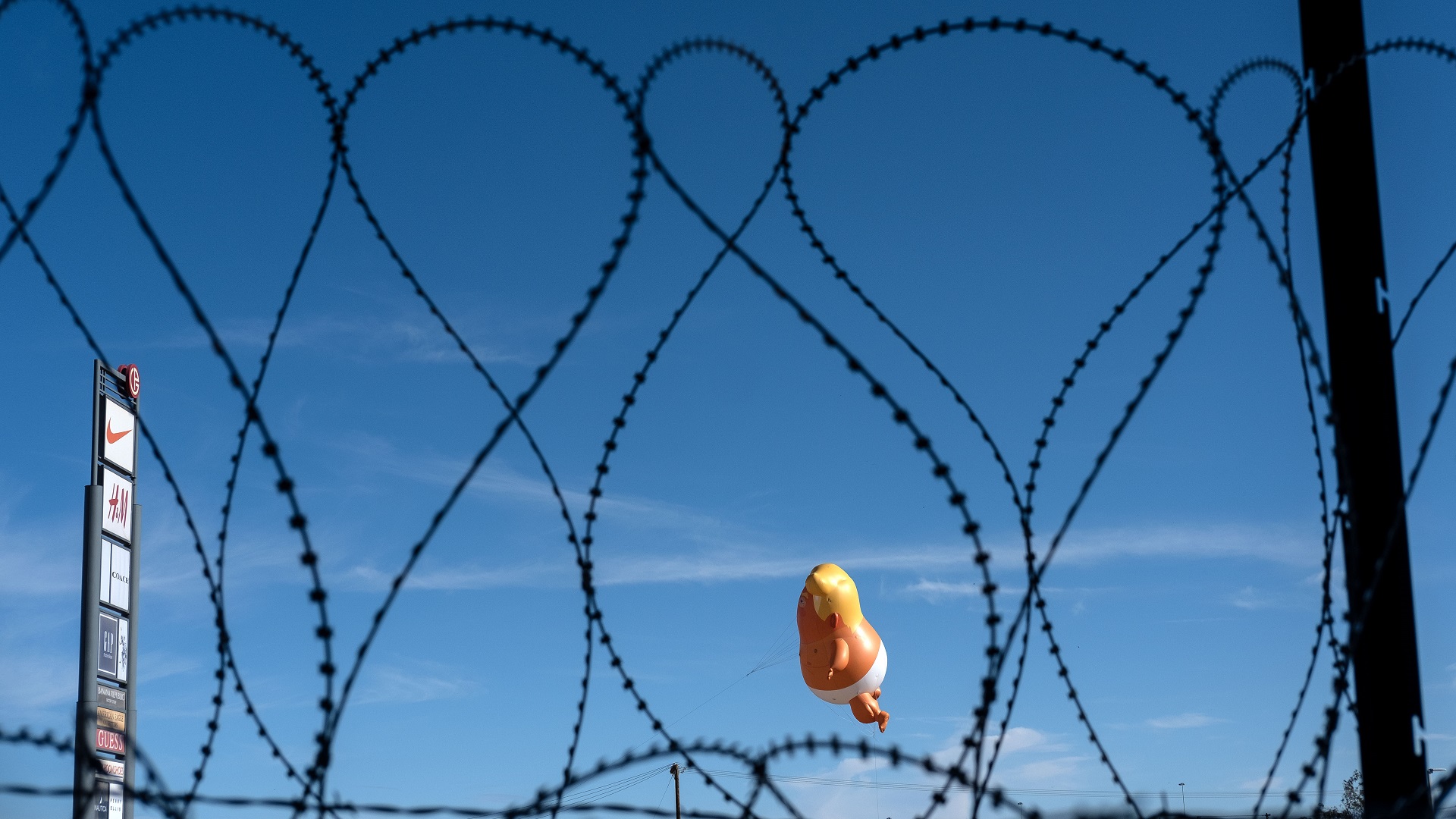 Refuerzan seguridad en la frontera por visita de Trump