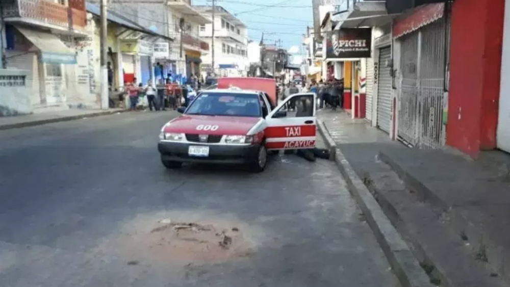 Bala perdida impacta cabeza de niño en Veracruz