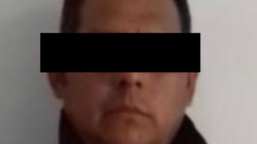 Detienen a excomandante policiaco ligado al Cártel del Golfo