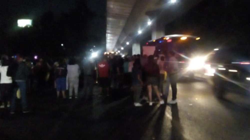 Restablecen circulación en autopista México-Cuernavaca tras bloqueo