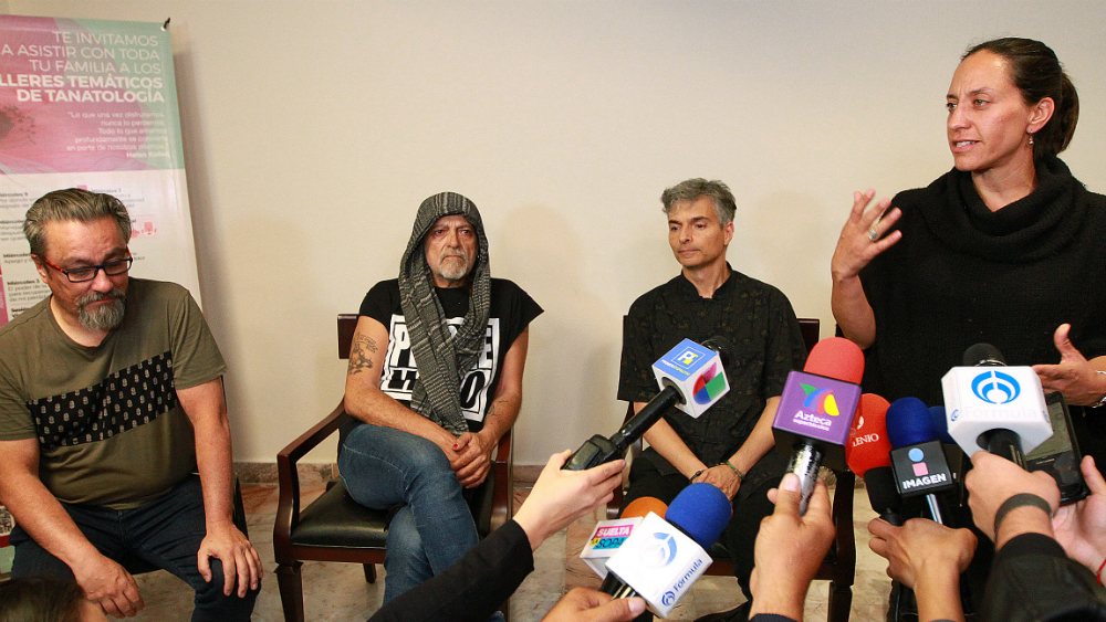 Anuncian fin de Botellita de Jerez tras suicidio de Armando Vega Gil