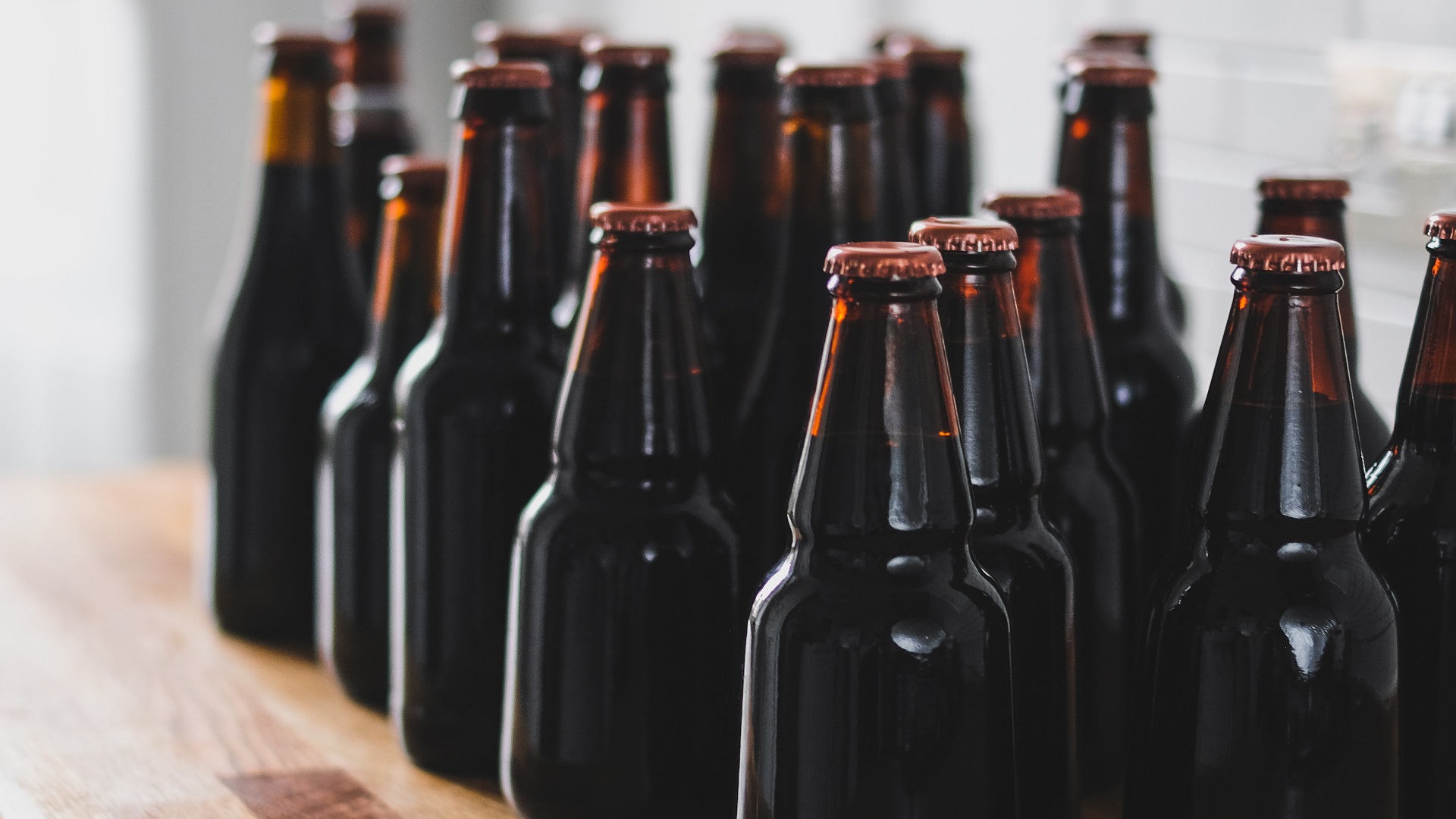 El alcohol daña el cerebro aun después de dejarlo