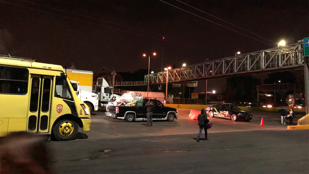 Cierres viales en Reforma y frente a Terminal 1 del AICM