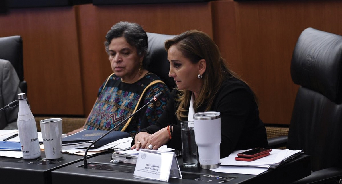 Senado rinde homenaje a María de los Ángeles Moreno