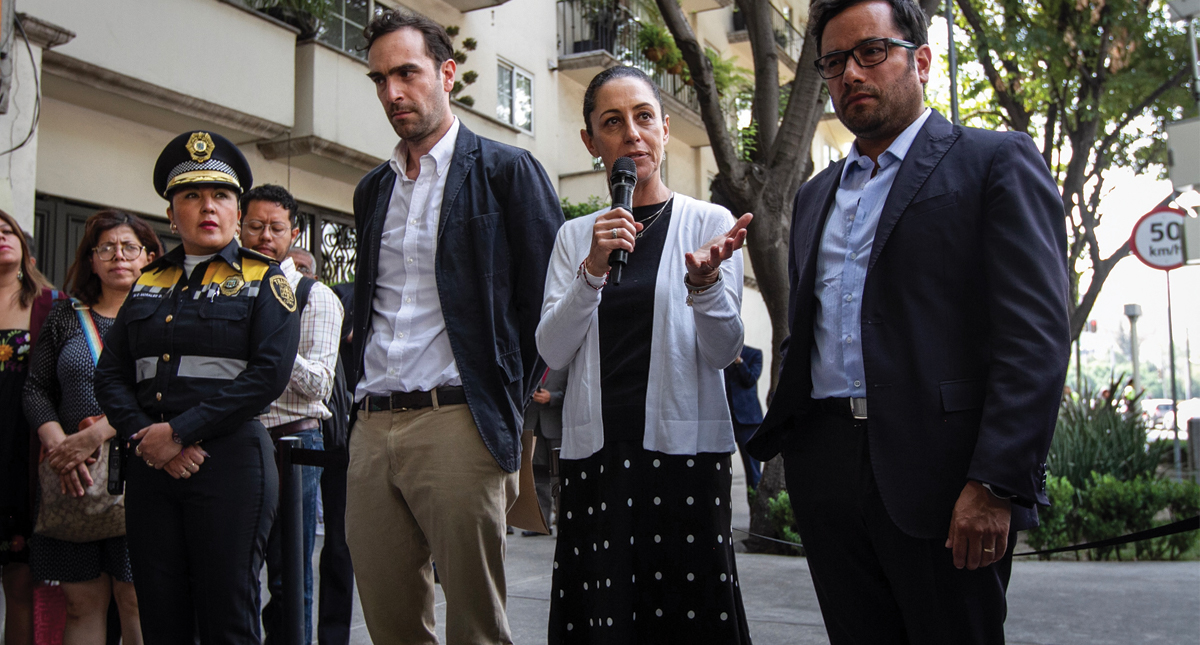 Fotocívicas inician nueva relación entre la ciudadanía y el gobierno: Sheinbaum Fotocívicas inician nueva relación entre la ciudadanía y el gobierno: Sheinbaum