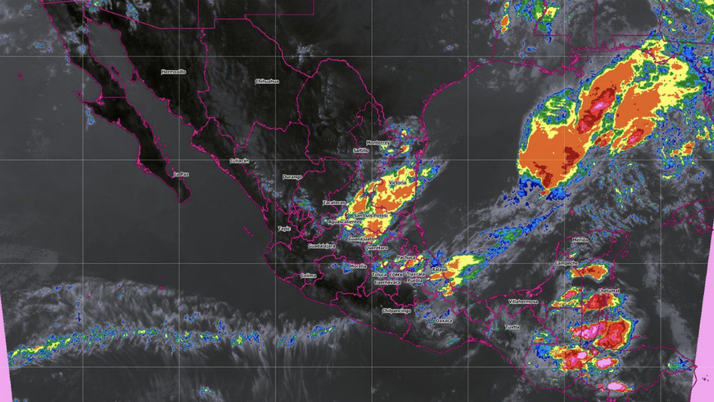 Lluvias con descargas eléctricas y granizadas amenazan a cinco estados