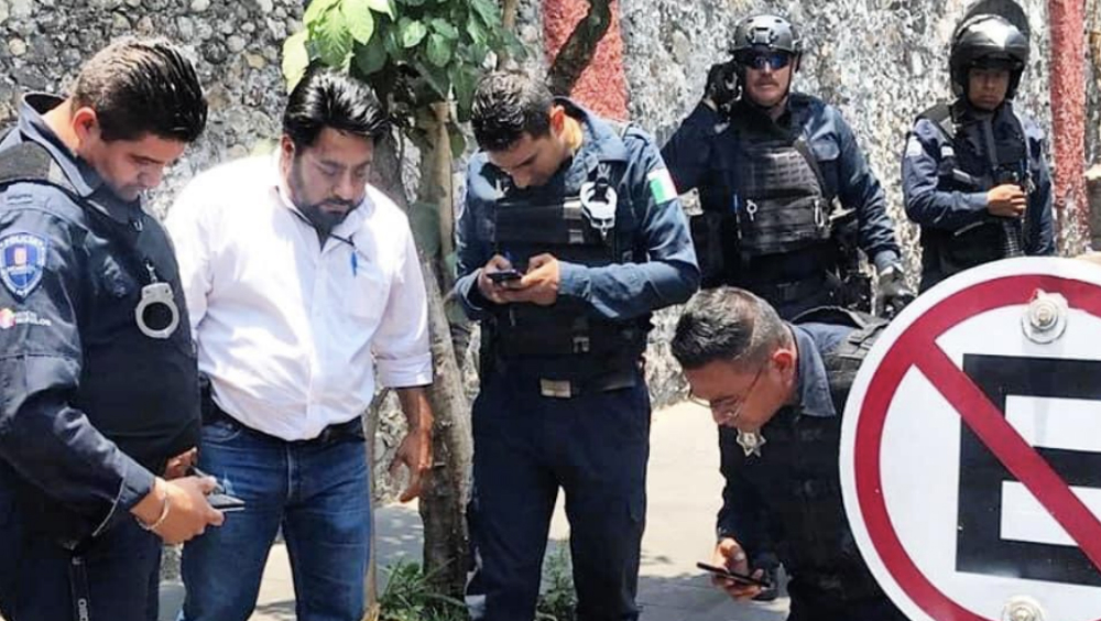 Intentan asaltar a dos mujeres policías en Morelos