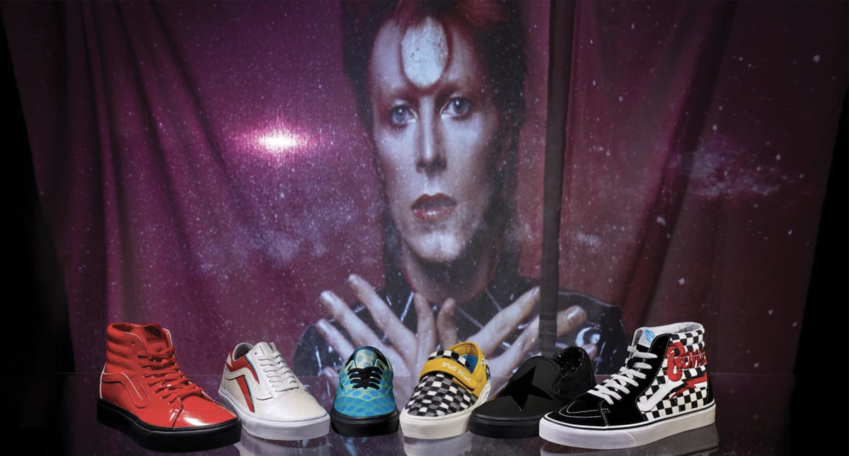 Lanzan colección de tenis de David Bowie