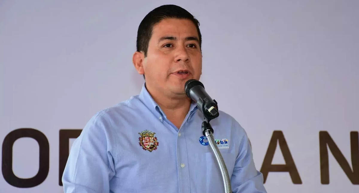 Sujetos disfrazados de superhéroes secuestran a funcionario en Veracruz