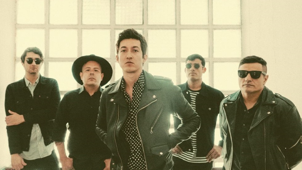 División Minúscula separa a guitarrista por acusaciones de acoso